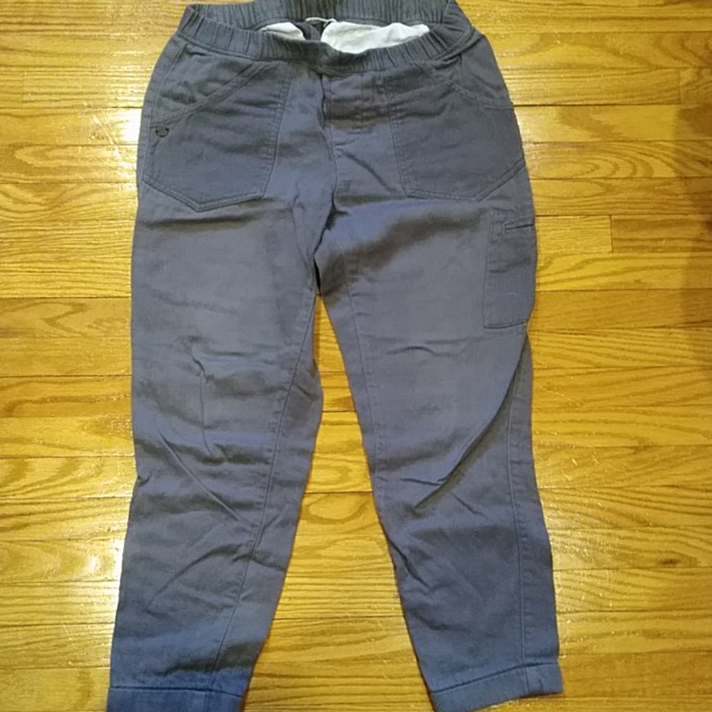 Heavy Cotton cargo Capri pants